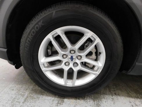 Used 2025 Ford Explorer Active w/ Active Comfort Package image 10