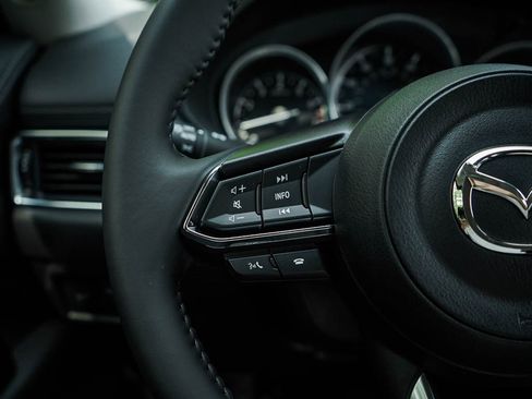 New 2025 MAZDA CX-5 AWD 2.5 S w/ Preferred Package image 20