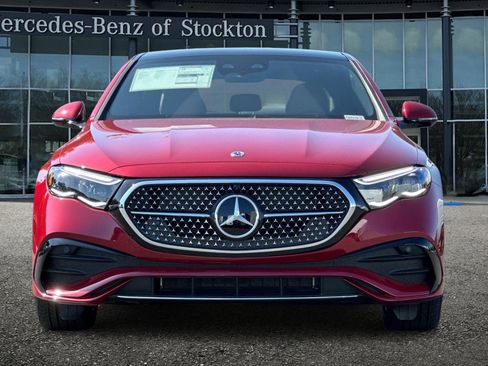 New 2026 Mercedes-Benz E 450 4MATIC Sedan image 9