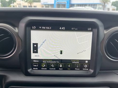 Used 2022 Jeep Gladiator Sport AWD/4WD image 21