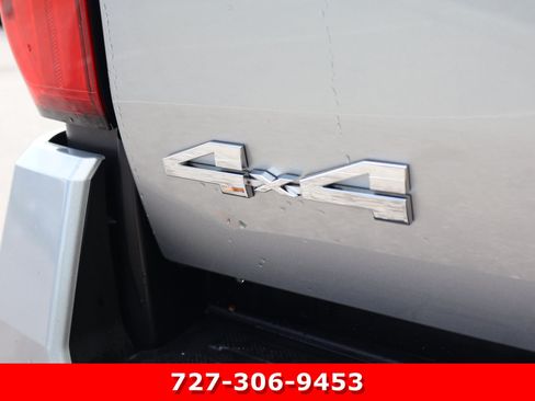 Used 2026 Toyota Tacoma SR5 AWD/4WD image 8
