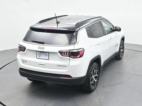 Used 2024 Jeep Compass Limited AWD/4WD image 27