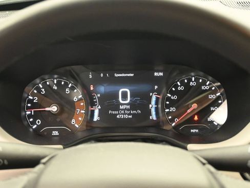 Used 2025 Jeep Compass Limited AWD/4WD image 12