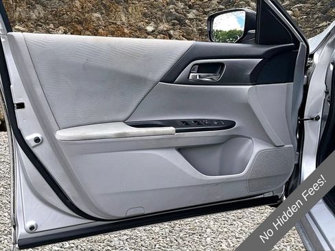 Used 2014 Honda Accord LX image 15