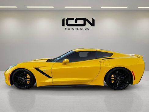 Used 2015 Chevrolet Corvette Stingray Coupe w/ 2LT Preferred Equipment Group image 2