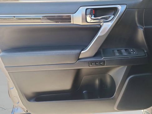 Used 2023 Lexus GX 460 Premium AWD/4WD image 15