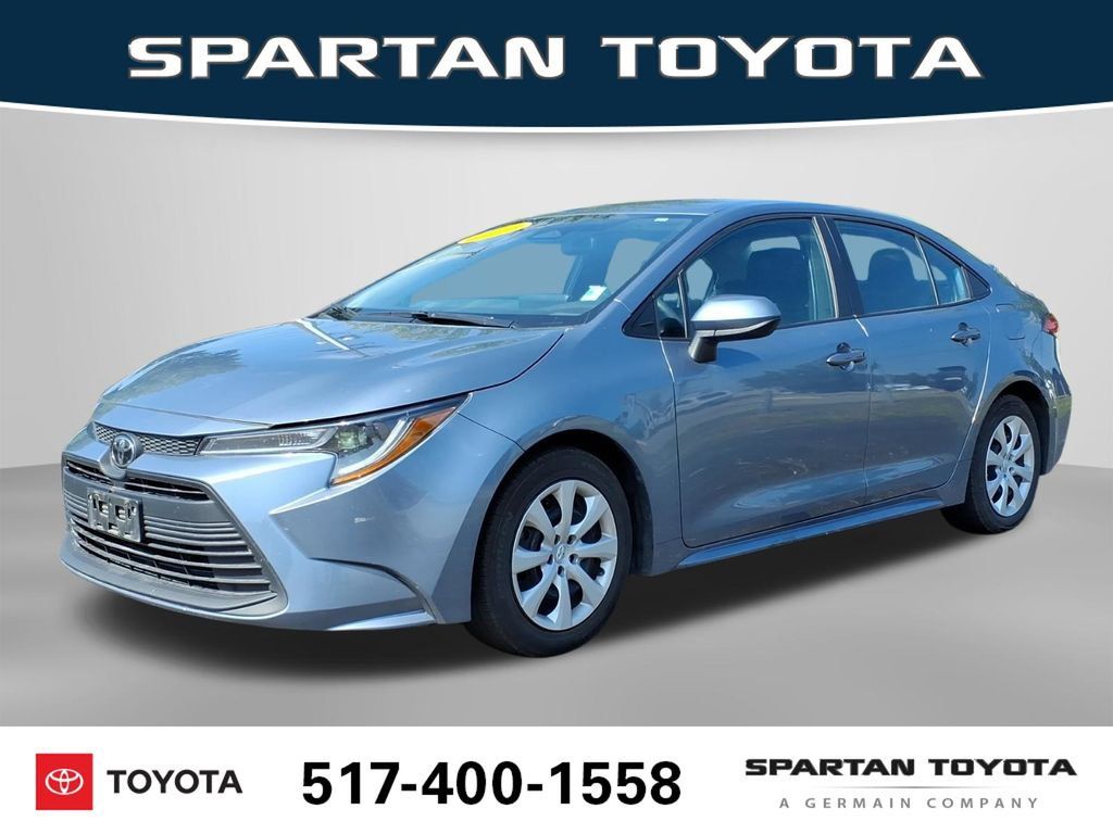 Used 2024 Toyota Corolla LE FWD image 1