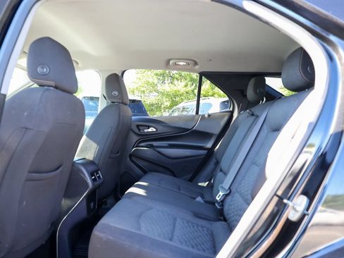 Used 2018 Chevrolet Equinox LT AWD/4WD image 37