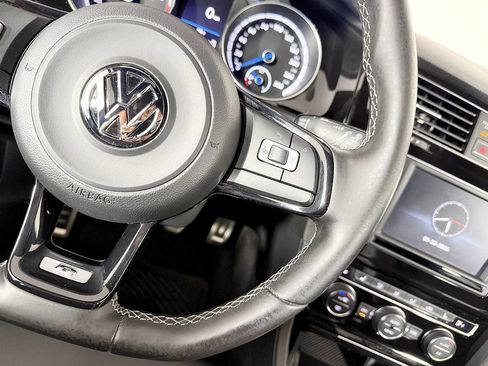 Used 2017 Volkswagen Golf 4-Door AWD/4WD image 58