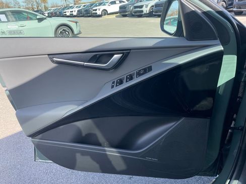 New 2026 Kia Niro EX w/ EX Premium Package image 20