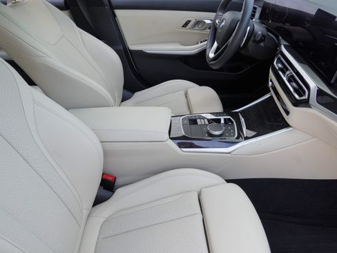 Certified 2024 BMW 330i Sedan RWD image 12