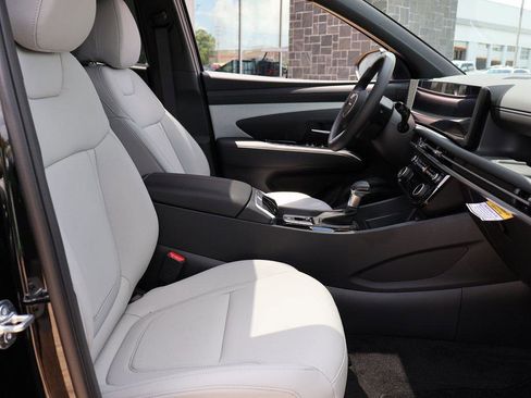 New 2025 Hyundai Santa Cruz SEL image 10