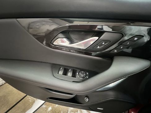 Used 2019 Chevrolet Blazer Premier w/ Sun and Wheels Package image 24