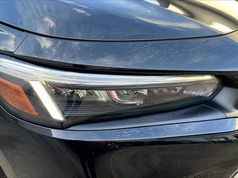 Used 2023 Honda Civic LX image 26