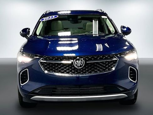 Used 2023 Buick Envision Avenir AWD/4WD image 2
