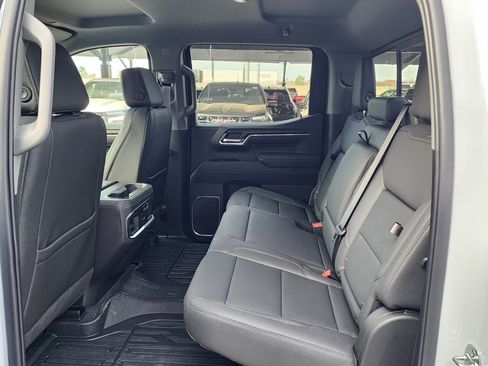 New 2026 GMC Sierra 1500 SLT image 42