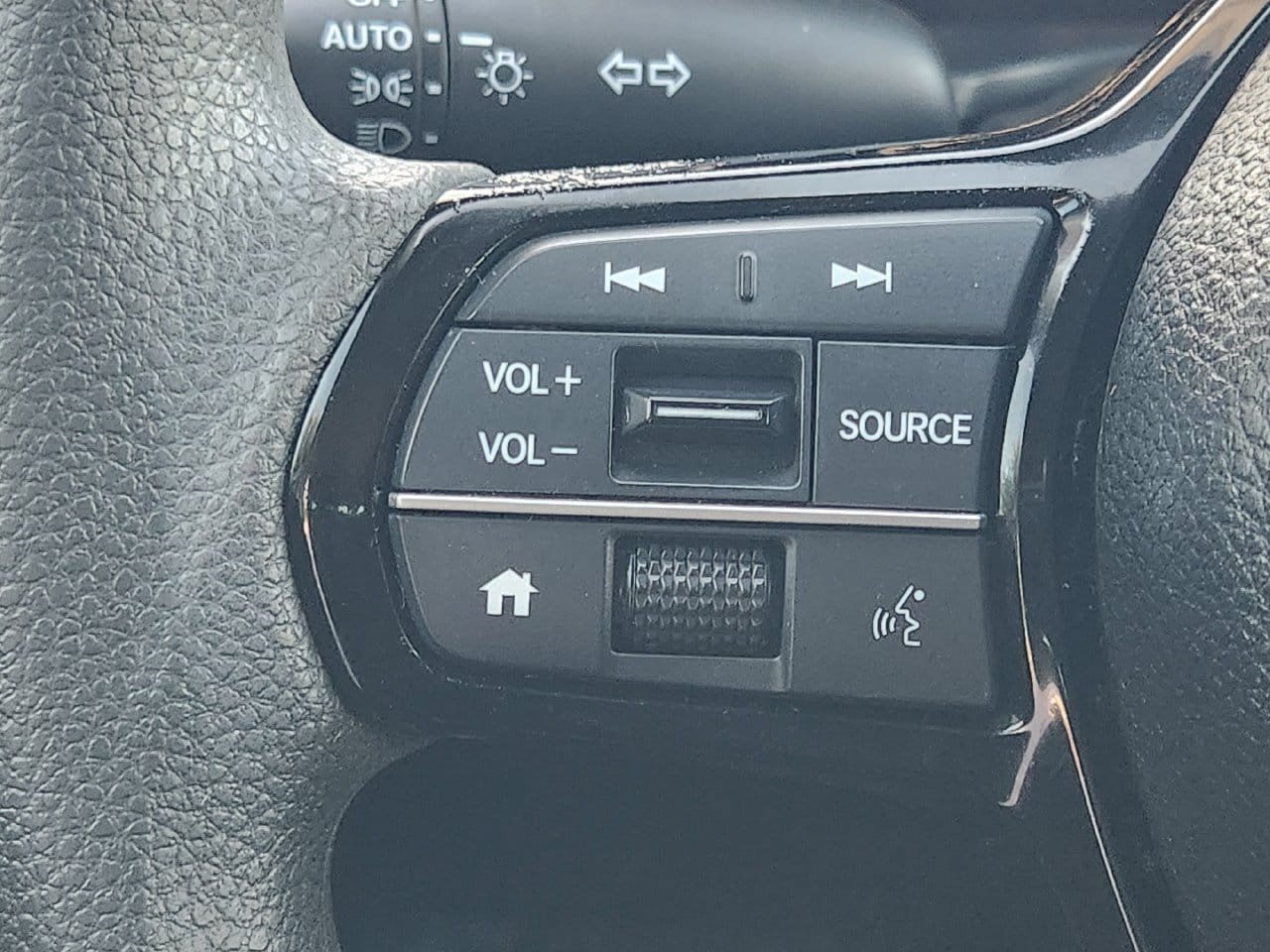 Certified 2023 Honda Civic LX image 26