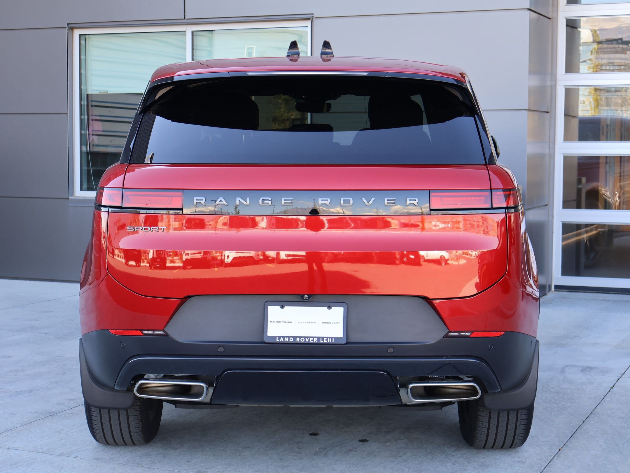 Certified 2025 Land Rover Range Rover Sport AWD/4WD image 9