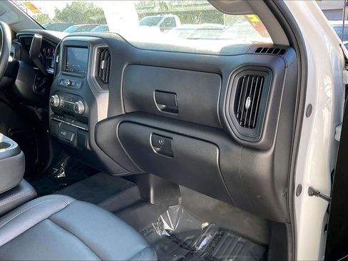 Used 2025 GMC Sierra 1500 Pro w/ Trailering Package image 15