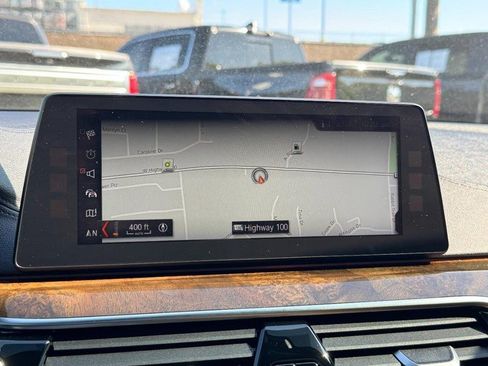 Used 2018 BMW 530i xDrive AWD/4WD image 27