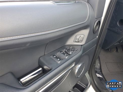 Used 2024 Ford Expedition Max XLT image 23