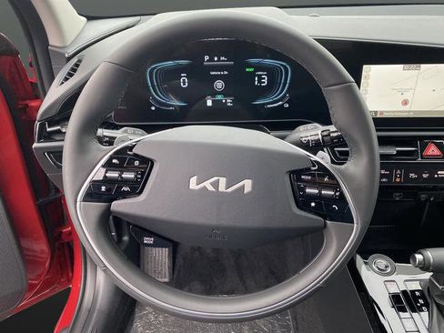 New 2026 Kia Niro EX FWD image 54