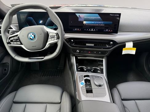 New 2026 BMW i4 xDrive40 AWD/4WD image 10
