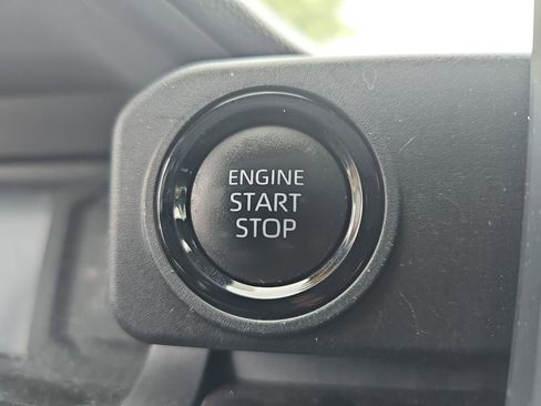 Used 2024 Toyota Tacoma SR5 RWD image 31