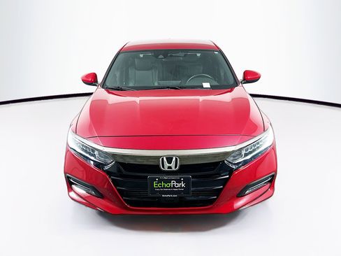 Used 2018 Honda Accord Sport image 2