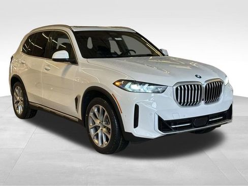 New 2026 BMW X5 xDrive40i image 1