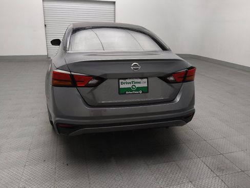 Used 2021 Nissan Altima 2.5 S FWD image 6