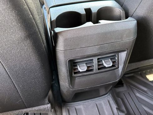 Certified 2024 Chevrolet Colorado Trail Boss w/ Technology Package image 13