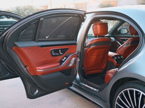 Used 2022 Mercedes-Benz S 580 4MATIC Sedan image 14