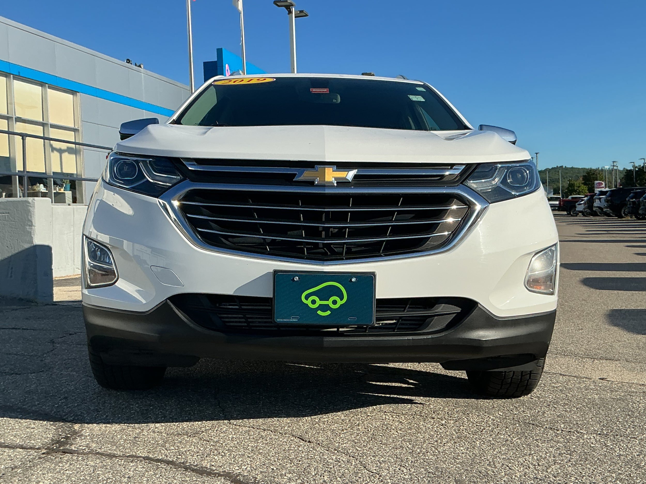 Certified 2019 Chevrolet Equinox Premier w/ LPO, Cargo Package AWD/4WD image 5