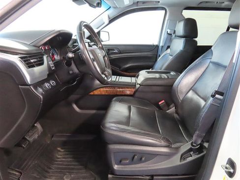 Used 2015 Chevrolet Tahoe LTZ AWD/4WD image 13