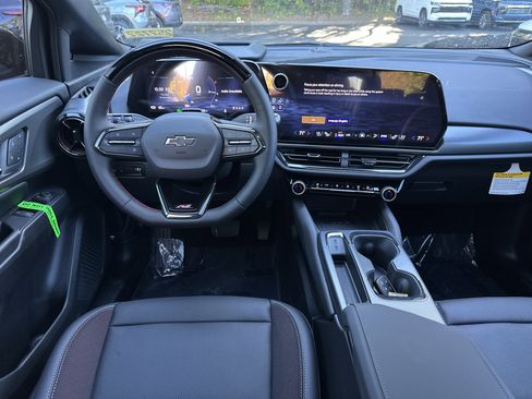 New 2025 Chevrolet Equinox EV RS image 21