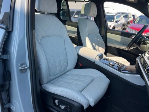 Used 2024 BMW X5 M60i AWD/4WD image 43