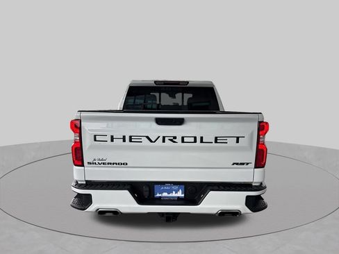 Used 2024 Chevrolet Silverado 1500 RST AWD/4WD image 5