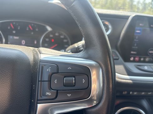 Used 2020 Chevrolet Blazer LT FWD image 21