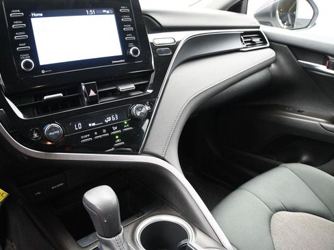Used 2023 Toyota Camry LE AWD/4WD image 4