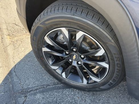 Used 2023 Chevrolet TrailBlazer LT image 4