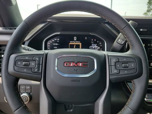 Used 2026 GMC Sierra 2500 AT4 w/ AT4 Premium Plus Package AWD/4WD image 12