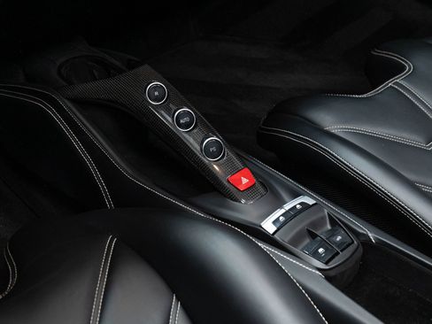 Used 2016 Ferrari 488 Spider RWD image 18