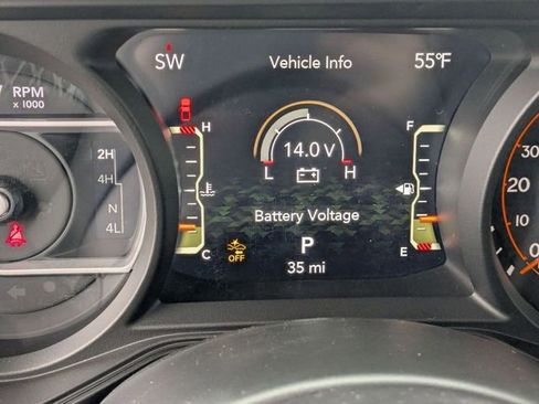 New 2026 Jeep Gladiator Sahara image 24