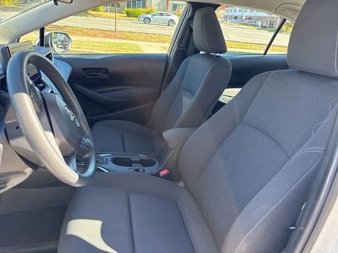 Certified 2023 Toyota Corolla LE image 19