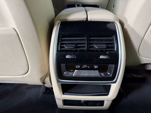 Used 2019 BMW X5 xDrive40i w/ Convenience Package image 29