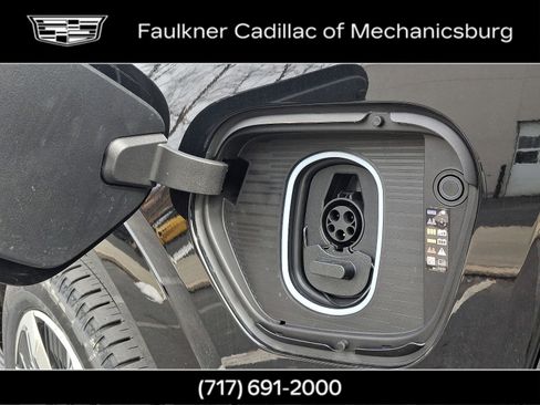 New 2025 Cadillac Escalade IQ Luxury 2 image 19