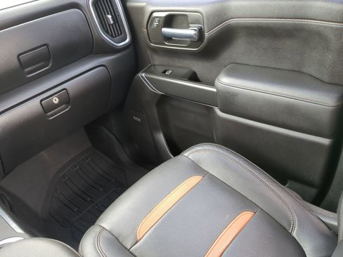 Used 2019 GMC Sierra 1500 AT4 w/ AT4 Premium Package image 45