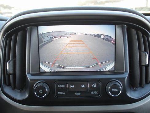 Used 2016 Chevrolet Colorado Z71 image 26