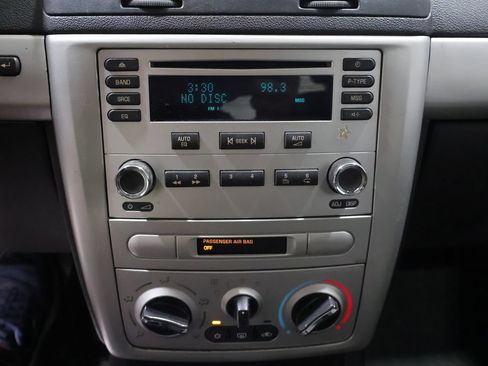 Used 2006 Chevrolet Cobalt LT w/ Preferred Equipment Group FWD image 20